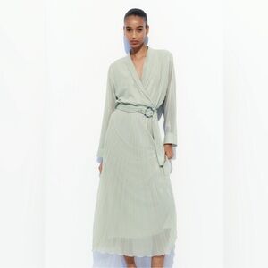 Zara Pleated Foil Shimmer Belted Holiday Cocktail Maxi Dress Small NEW